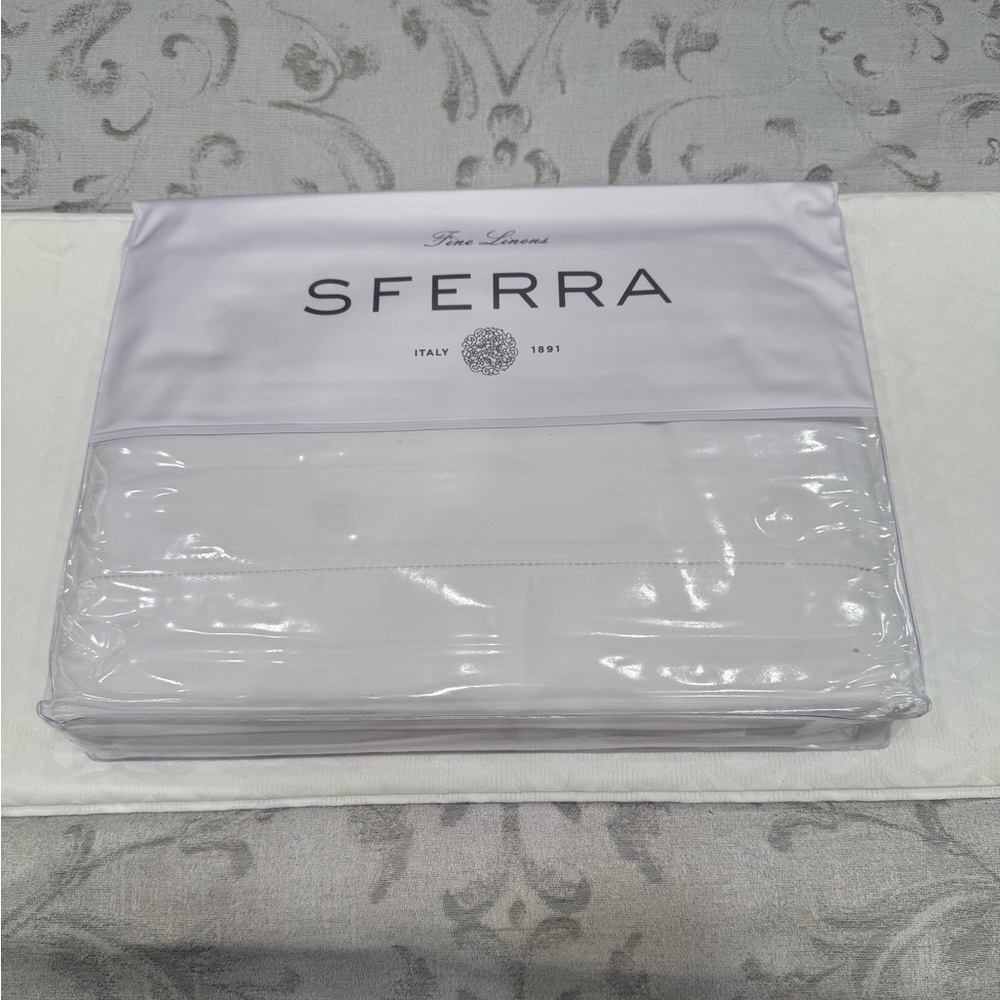 SFERRA MATTEO SATEEN QUEEN DUVET SET WITH SHAMS 3-PC WHITE MADE IN ITALY